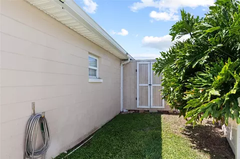 Exterior - 4317 Biscayne Dr, Hernando Beach, FL 34607 photo 10 of 12
