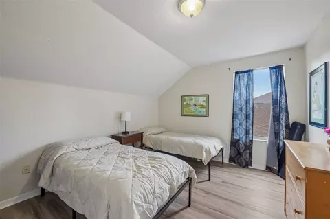 Bedroom - 6527 Bridgecrest Dr, Lithia, FL 33547 photo 4 of 5