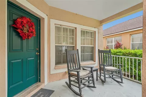 Exterior - 6527 Bridgecrest Dr, Lithia, FL 33547 photo 3 of 10