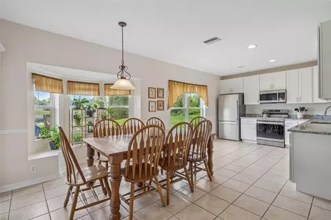 Dining - 6527 Bridgecrest Dr, Lithia, FL 33547 photo 2 of 3