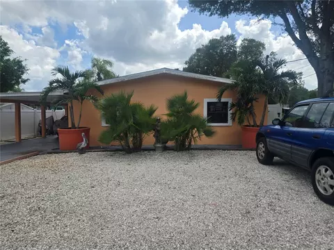 2614 Cyprus Dr, Palm Harbor, FL 34684