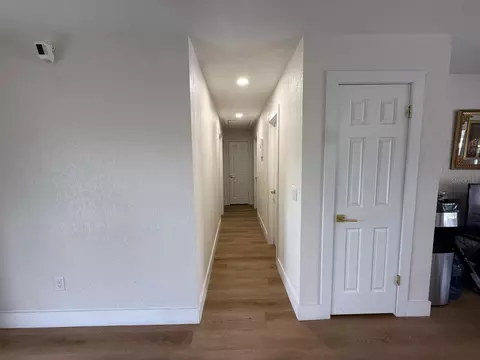 Entry Way - 815 Bishop Pl, Seffner, FL 33584 photo 1 of 2