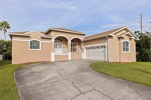 7380 Pebble Beach Ln, Seminole, FL 33777