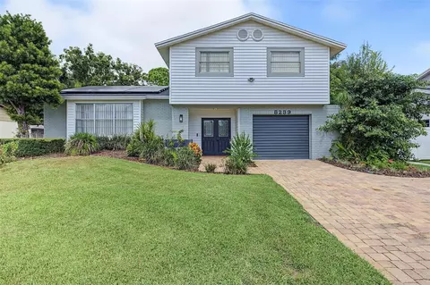 8239 Vassar Cir, Tampa, FL 33634