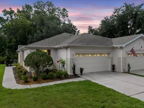 2635 Eagle Greens Dr, Plant City, FL 33566
