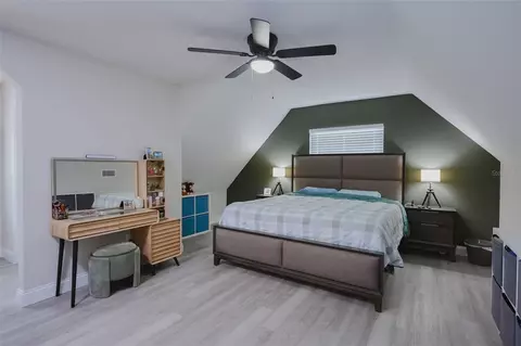 Bedroom - 16606 Forest Park Dr, Lutz, FL 33549 photo 1 of 4