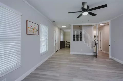 Living - 16606 Forest Park Dr, Lutz, FL 33549 photo 3 of 3