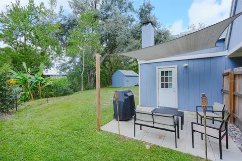 Exterior - 16606 Forest Park Dr, Lutz, FL 33549 photo 2 of 7