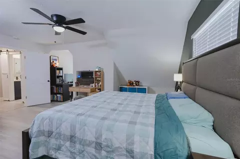 Bedroom - 16606 Forest Park Dr, Lutz, FL 33549 photo 2 of 4