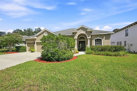 2103 Boot Lake Cir, Tampa, FL 33612