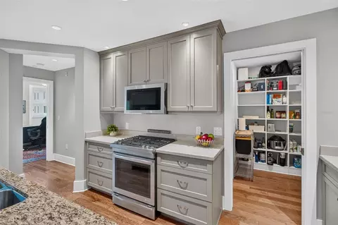 Kitchen - 200 Main St #202, Dunedin, FL 34698 photo 4 of 5