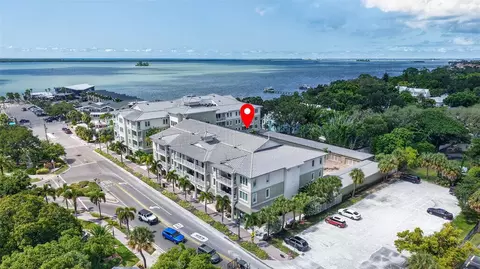 View/Area - 200 Main St #202, Dunedin, FL 34698 photo 5 of 8