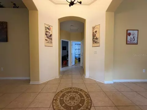 Entry Way - 8606 Deep Maple Dr, Riverview, FL 33578 photo 2 of 3