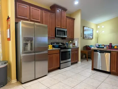 Kitchen - 8606 Deep Maple Dr, Riverview, FL 33578 photo 2 of 2