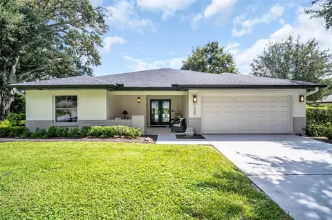 1309 Gillespie Dr, Palm Harbor, FL 34684