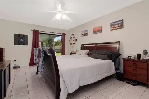 Bedroom - 2158 Beverly Ln, Clearwater, FL 33763 photo 2 of 5
