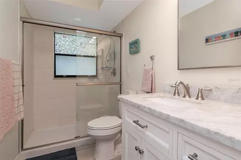 Bath - 2158 Beverly Ln, Clearwater, FL 33763 photo 2 of 2