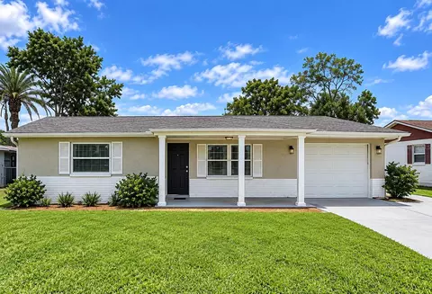 7310 Ivanhoe Dr, Port Richey, FL 34668