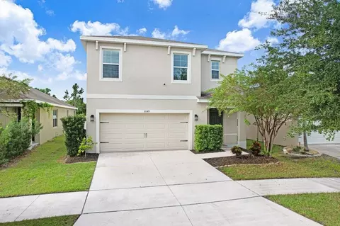 10149 Geese Trail Cir, Sun City Center, FL 33573