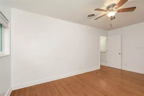 Bedroom - 501 E Bay Dr #702, Largo, FL 33770 photo 6 of 9