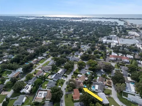 View/Area - 312 Keating Dr, Largo, FL 33770 photo 6 of 9