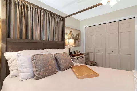 Bedroom - 312 Keating Dr, Largo, FL 33770 photo 4 of 5