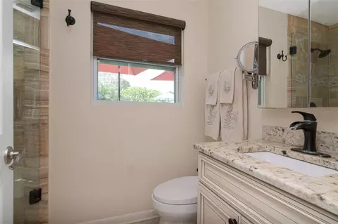 Bath - 312 Keating Dr, Largo, FL 33770 photo 3 of 3