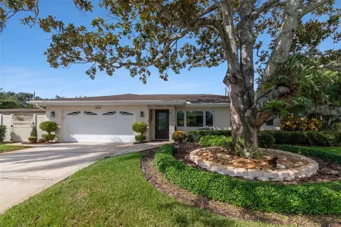 Exterior - 312 Keating Dr, Largo, FL 33770 photo 2 of 24