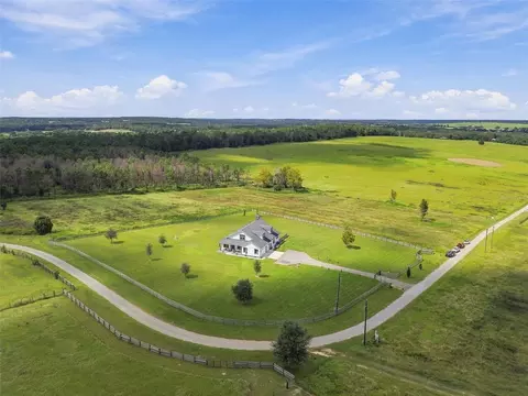 16705 Hilltop Horizons Pl, Dade City, FL 33523