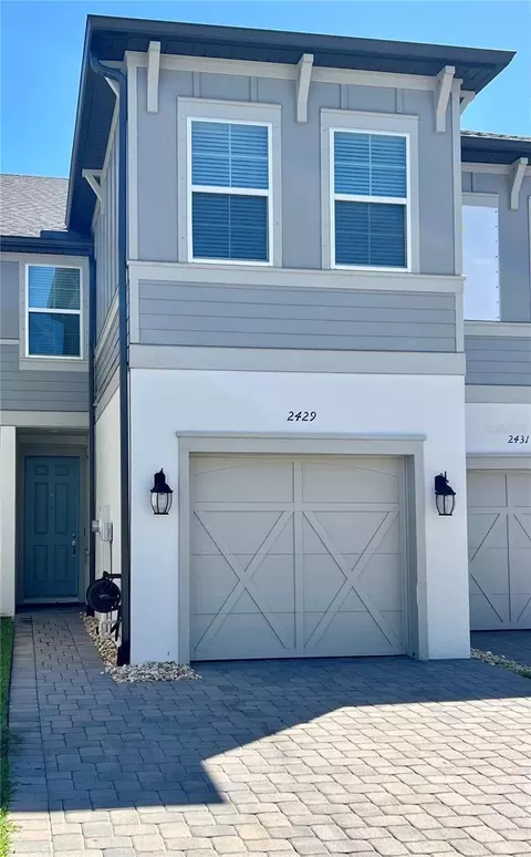 2429 Foggy Creek Cir, Clearwater, FL 33764