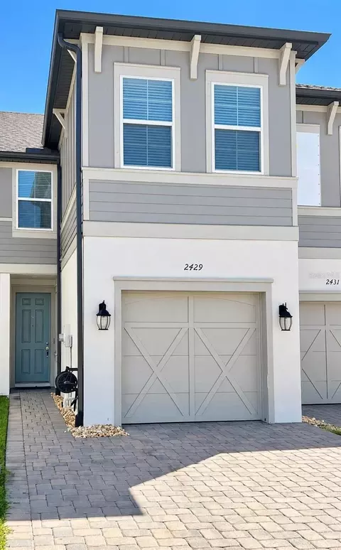 2429 Foggy Creek Cir, Clearwater, FL 33764