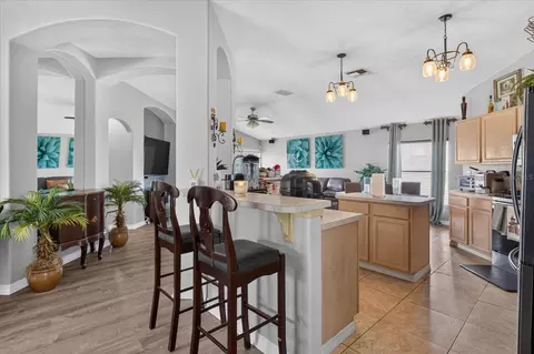 Kitchen - 5336 Watson Rd, Riverview, FL 33578 photo 1 of 8
