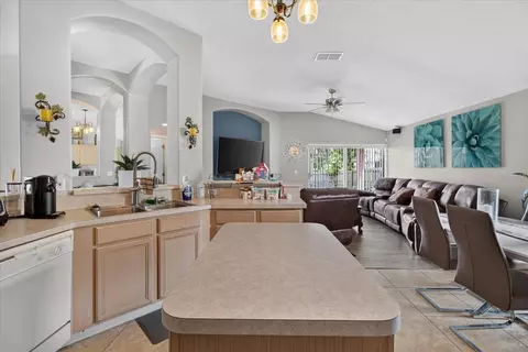 Kitchen - 5336 Watson Rd, Riverview, FL 33578 photo 3 of 8