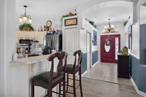 Entry Way - 5336 Watson Rd, Riverview, FL 33578 photo 6 of 7