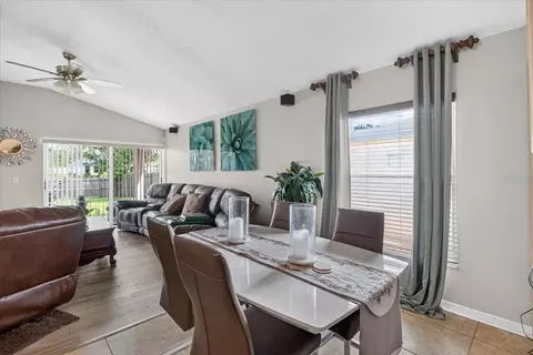 Dining - 5336 Watson Rd, Riverview, FL 33578 photo 2 of 3