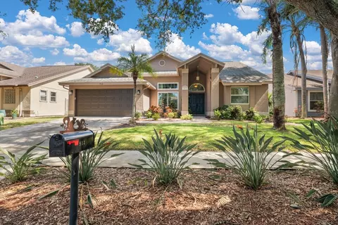 913 Westwinds Blvd, Tarpon Springs, FL 34689