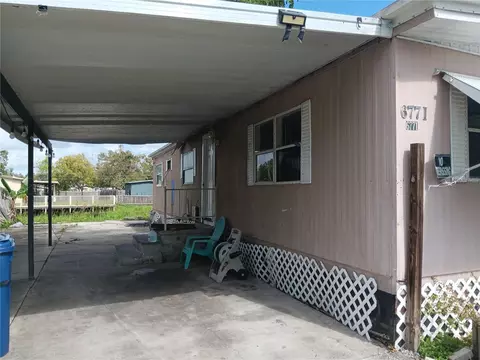 6771 68th Ave N, Pinellas Park, FL 33781 photo 2