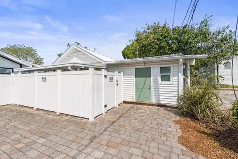1619 7th Ave N, Saint Petersburg, FL 33713