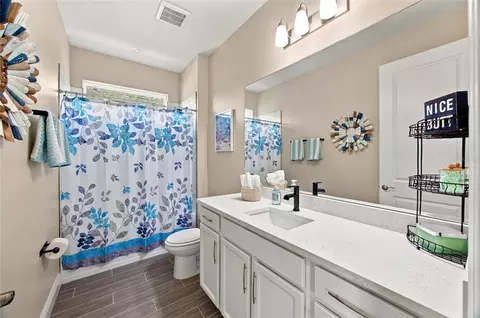 Bath - 7449 Sea Manatee St, Parrish, FL 34219 photo 4 of 4