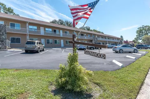 8039 Garden Dr #209, Seminole, FL 33772