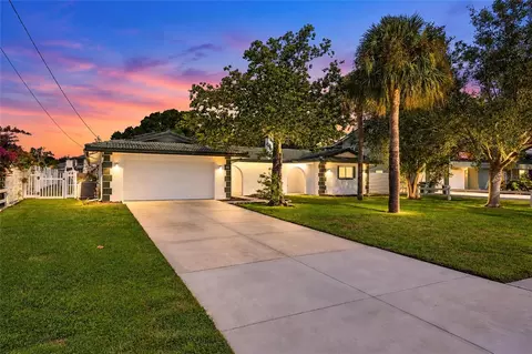 725 S Bayshore Blvd, Safety Harbor, FL 34695