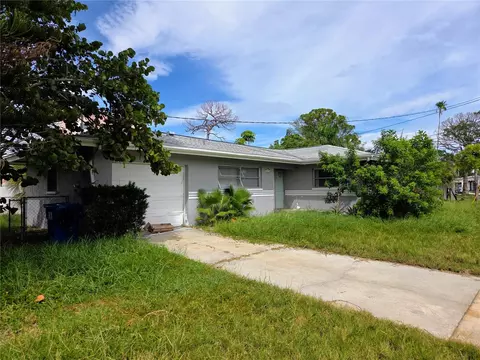 1595 Arizona Ave NE, Saint Petersburg, FL 33703