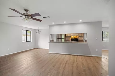 Living - 627 Timber Bay Cir W, Oldsmar, FL 34677 photo 7 of 7