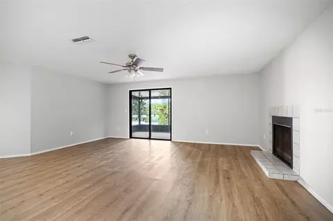 Living - 627 Timber Bay Cir W, Oldsmar, FL 34677 photo 3 of 7