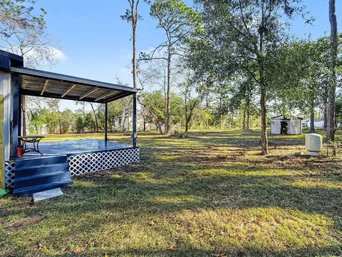 Exterior - 18024 Drayton St, Spring Hill, FL 34610 photo 8 of 11