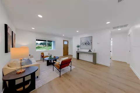Living - 7026 68th Ave N, Pinellas Park, FL 33781 photo 2 of 4