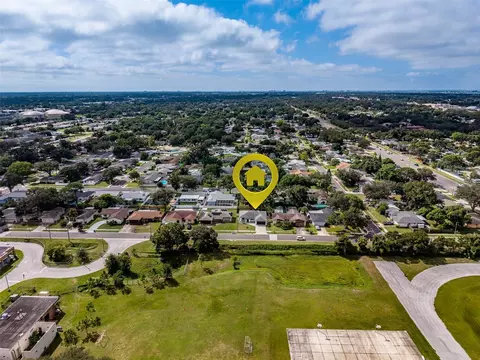 View/Area - 7026 68th Ave N, Pinellas Park, FL 33781 photo 4 of 5