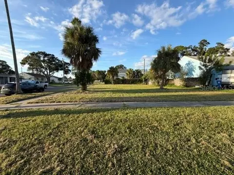 247 81st Ave N, Saint Petersburg, FL 33702