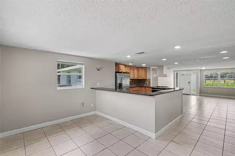 Living - 3805 Mcintosh Rd, Dover, FL 33527 photo 5 of 8