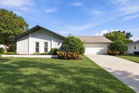 3280 Skene Ter, Palm Harbor, FL 34684